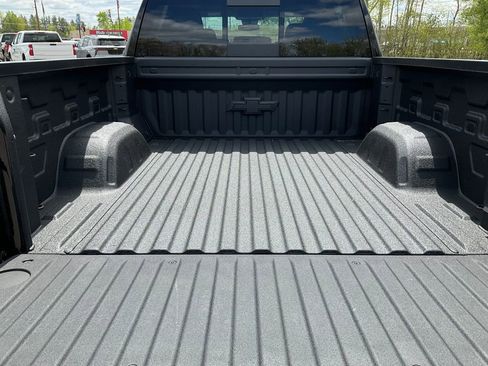 New 2026 Chevrolet Silverado 1500 LT w/ Z71 Off-Road Package AWD/4WD image 23