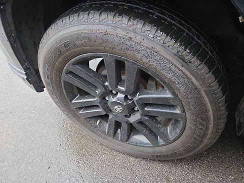 Used 2020 Toyota 4Runner Nightshade image 7