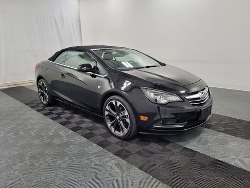 Used 2019 Buick Cascada Premium image 11