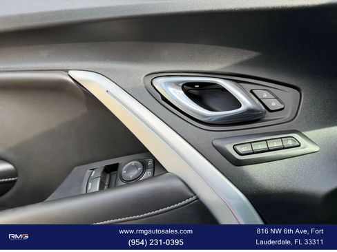 Used 2019 Chevrolet Camaro LT image 8