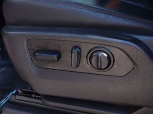 Used 2022 GMC Sierra 2500 AT4 w/ AT4 Premium Plus Package image 23