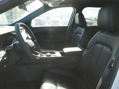 New 2026 Jeep Cherokee Limited image 13