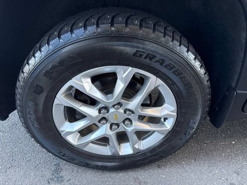 Used 2019 Chevrolet Traverse LT AWD/4WD image 11