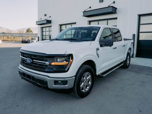 Used 2024 Ford F150 XLT w/ Tow/Haul Package AWD/4WD image 3