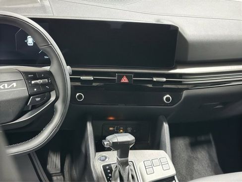 New 2026 Kia Sportage X-Line w/ X-Line Technology Package image 14