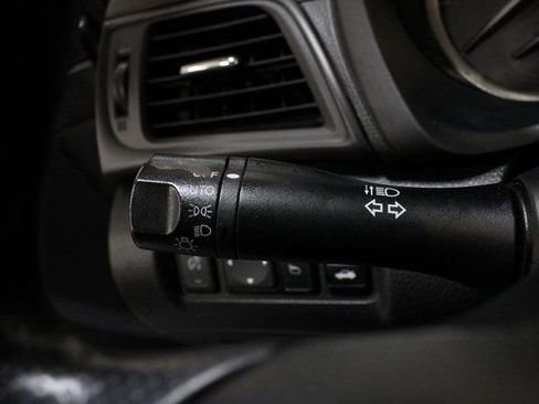 Used 2019 Nissan Sentra S image 8