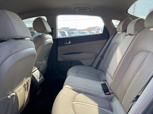 Used 2018 Kia Optima LX image 11