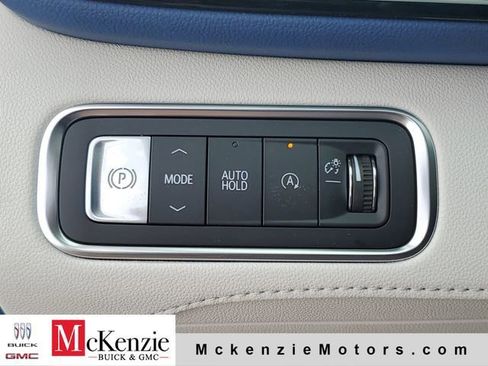 New 2026 Buick Enclave Avenir w/ Super Cruise Package FWD image 20