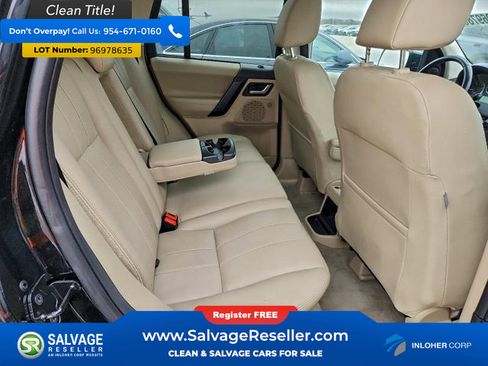 Used 2012 Land Rover LR2 HSE image 13