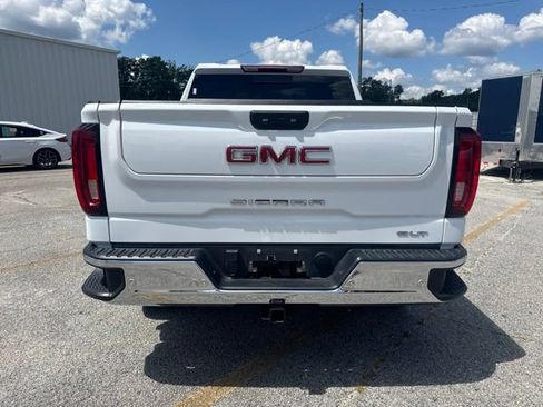 Used 2025 GMC Sierra 1500 SLT w/ SLT Premium Plus Package RWD image 4