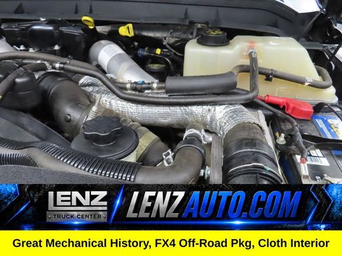 Used 2015 Ford F250 XLT w/ XLT Premium Package AWD/4WD image 16