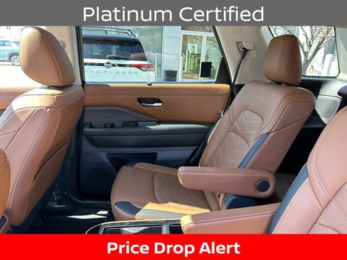 Certified 2025 Nissan Pathfinder Platinum AWD/4WD image 23