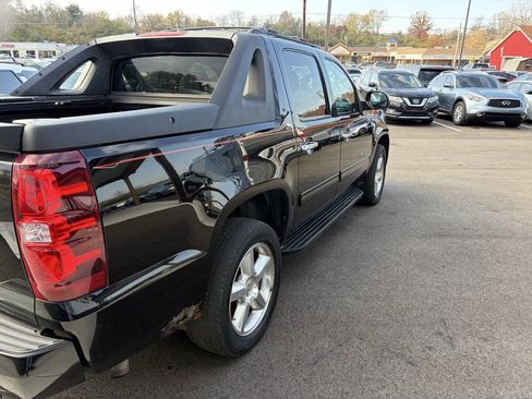 Used 2012 Chevrolet Avalanche LT w/ All-Star Edition image 7