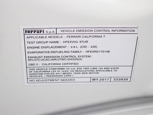 Used 2017 Ferrari California T RWD image 47