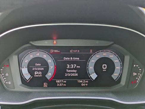 Used 2025 Audi Q3 2.0T Premium w/ Convenience Package image 11