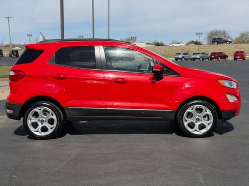Used 2021 Ford EcoSport SE w/ SE Convenience Package image 8