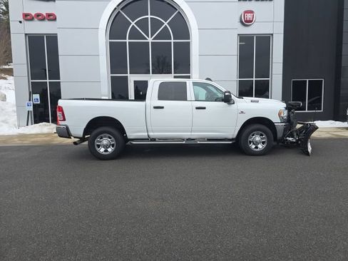 Certified 2023 RAM 3500 Tradesman AWD/4WD image 8