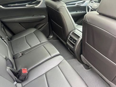 Used 2025 Cadillac XT5 Premium Luxury w/ LPO, Red Accent Package FWD image 17