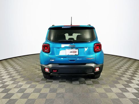 Used 2019 Jeep Renegade Trailhawk w/ LED Lighting Group AWD/4WD image 9