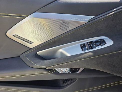 Used 2021 Chevrolet Corvette Stingray Premium Cpe w/ Z51 Performance Package RWD image 27