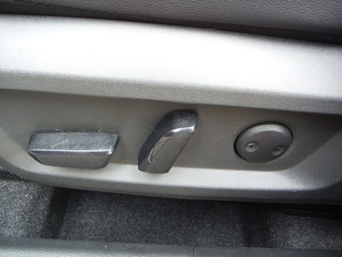 Used 2021 Nissan Rogue SL AWD/4WD image 15