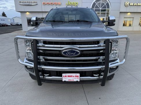 Used 2021 Ford F350 Lariat w/ Chrome Package image 2