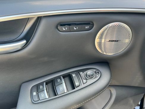 Certified 2025 INFINITI QX50 Luxe AWD/4WD image 12