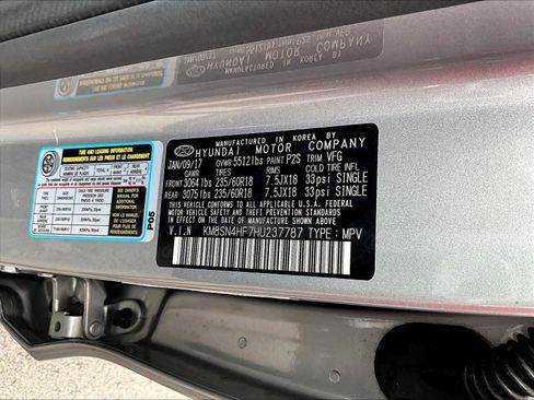 Used 2017 Hyundai Santa Fe Limited FWD image 17