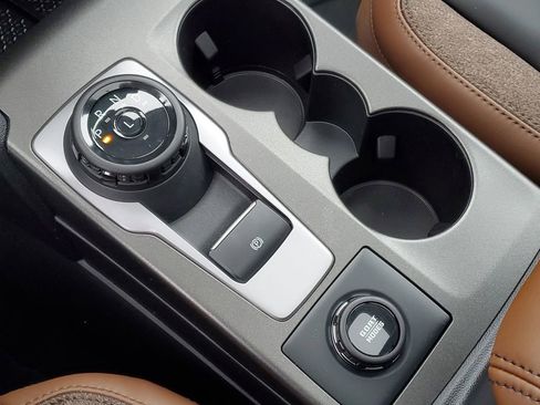 New 2026 Ford Bronco Sport Outer Banks w/ Outer Banks Tech Package+ image 23