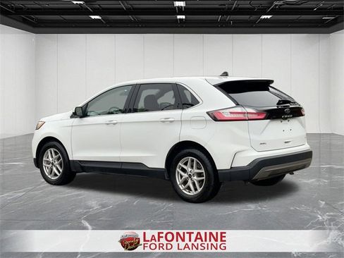 Used 2023 Ford Edge SEL image 3