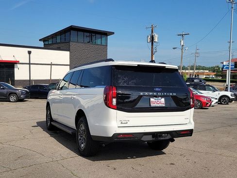 New 2025 Ford Expedition Max Active RWD image 4