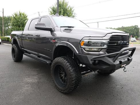 Used 2022 RAM 2500 Laramie AWD/4WD image 7