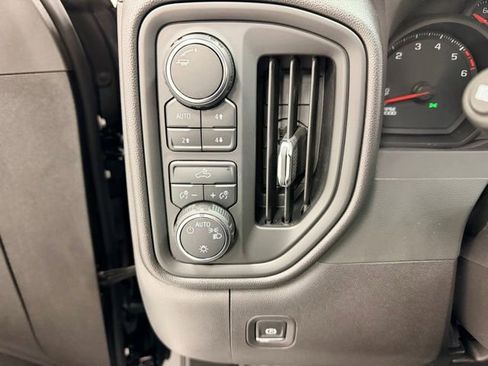 Certified 2025 Chevrolet Silverado 1500 Custom Trail Boss w/ Midnight Edition image 18