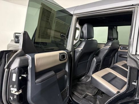 Certified 2024 Ford Bronco Wildtrak AWD/4WD image 28