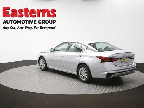 Used 2023 Nissan Altima 2.5 S FWD image 62