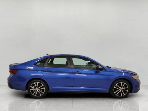 Used 2023 Volkswagen Jetta Sport FWD image 10