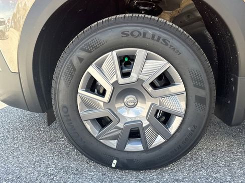 New 2026 Nissan Kicks S AWD/4WD image 27