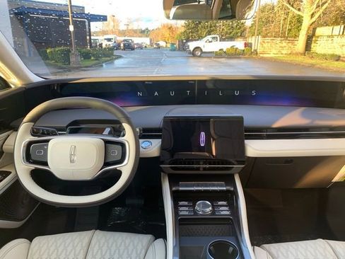 New 2026 Lincoln Nautilus Black Label w/ Jet Appearance Package image 19