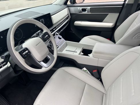 Used 2025 Hyundai Santa Fe Calligraphy AWD/4WD image 27
