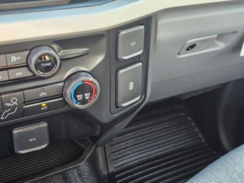New 2026 Ford F250 XL w/ XL Off-Road Package image 16