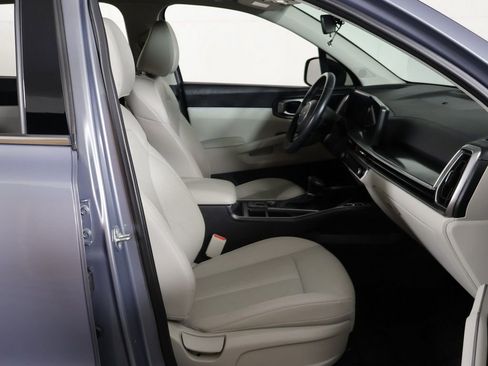 Used 2025 Kia Sorento S w/ Panoramic Sunroof Package FWD image 29