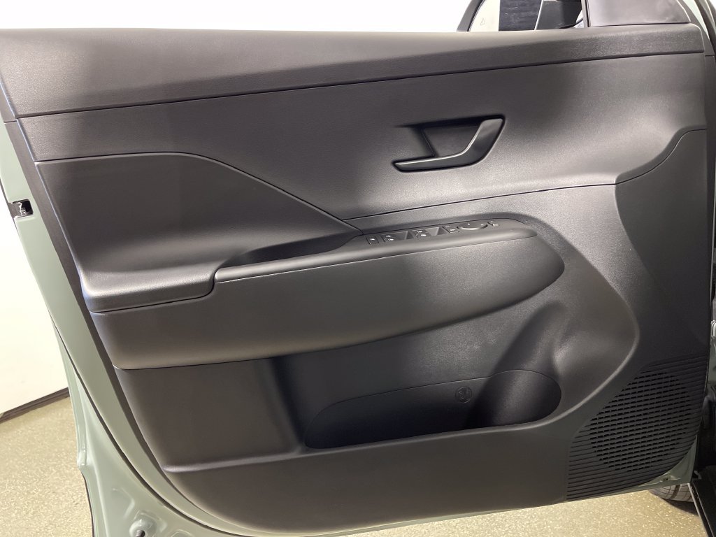 New 2027 Hyundai Kona SEL Sport FWD image 19