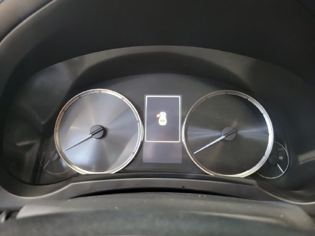 Used 2023 Lexus IS 300 w/ Comfort Package RWD image 18