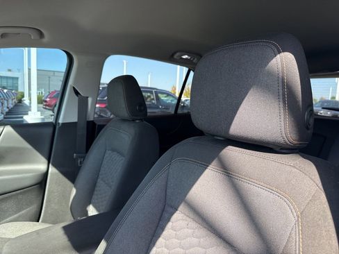 Used 2019 Chevrolet Equinox LT image 11