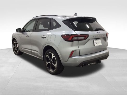 Used 2023 Ford Escape ST-Line Select w/ Tech Pack #2 image 3