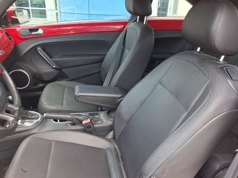 Used 2012 Volkswagen Beetle 2.5 FWD image 17