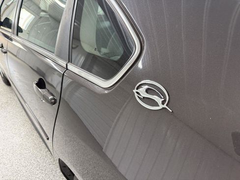Used 2009 Chevrolet Impala LT FWD image 7