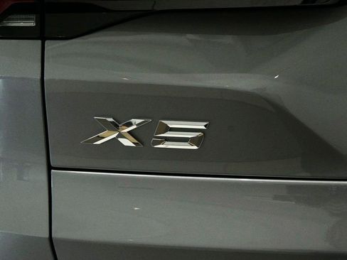 Used 2025 BMW X5 xDrive40i w/ Premium Package image 22