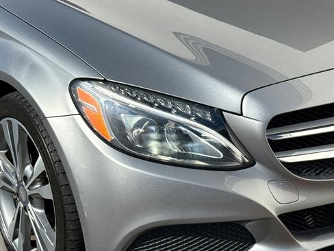 Used 2015 Mercedes-Benz C 300 4MATIC Sedan image 11