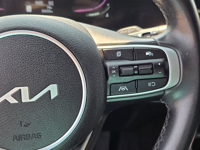 Used 2024 Kia Sportage EX AWD/4WD image 29